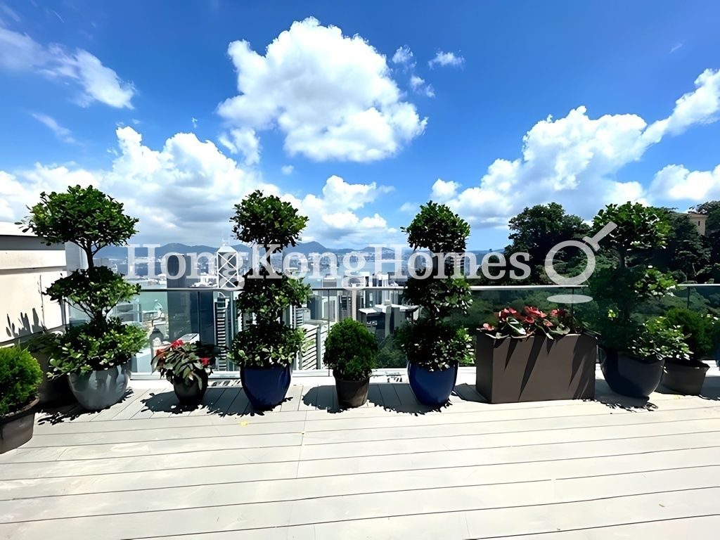 Private Terrace — Barker Road, 28, The Peak