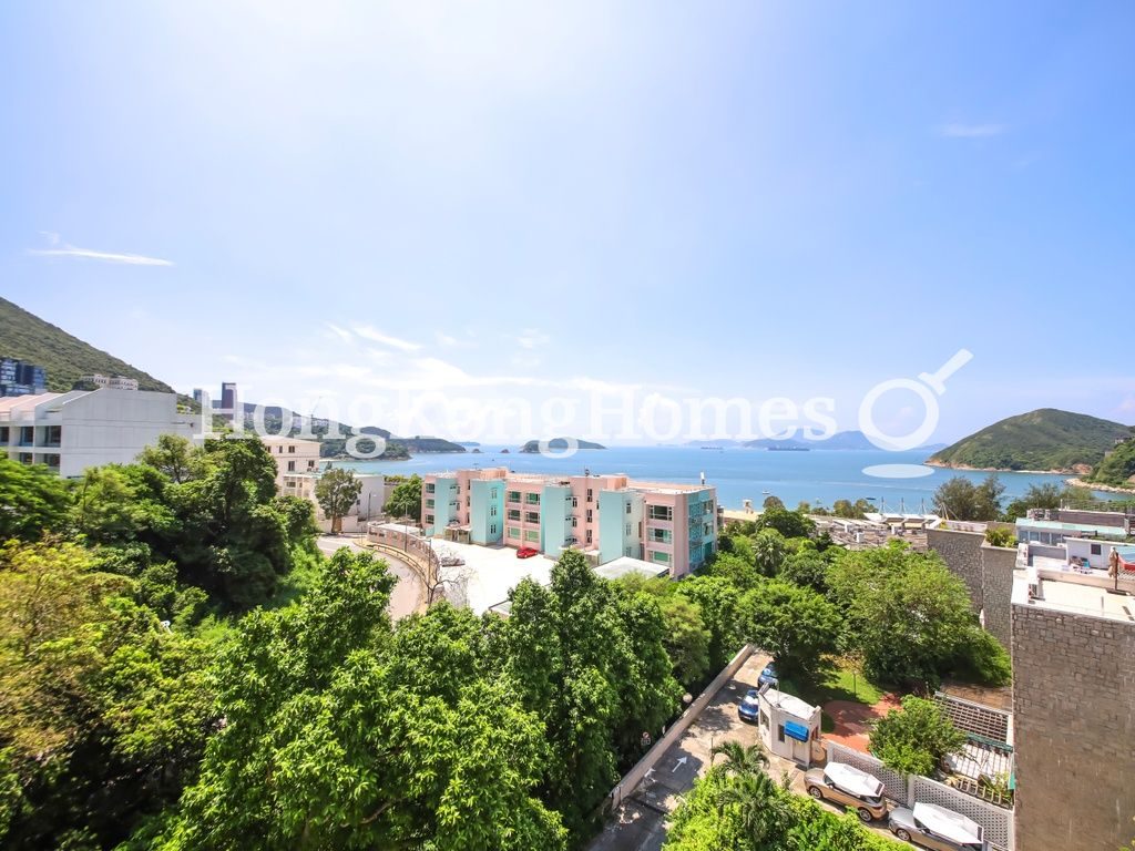 Repulse Bay Road, 72