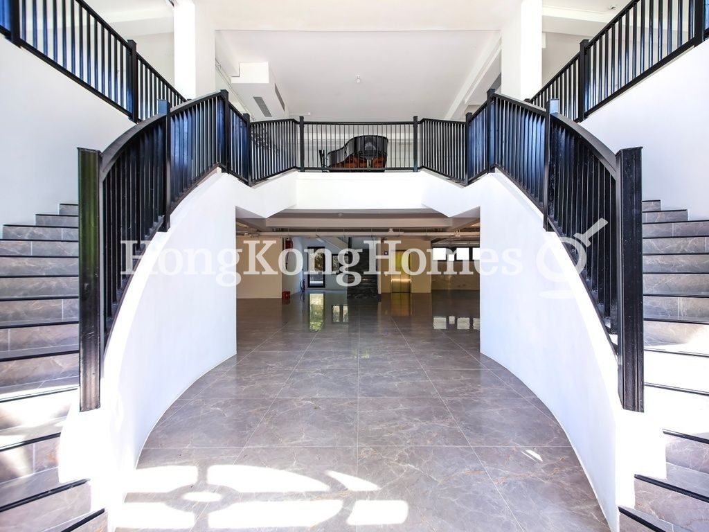 photo 11 — Repulse Bay Road, 72, Repulse Bay