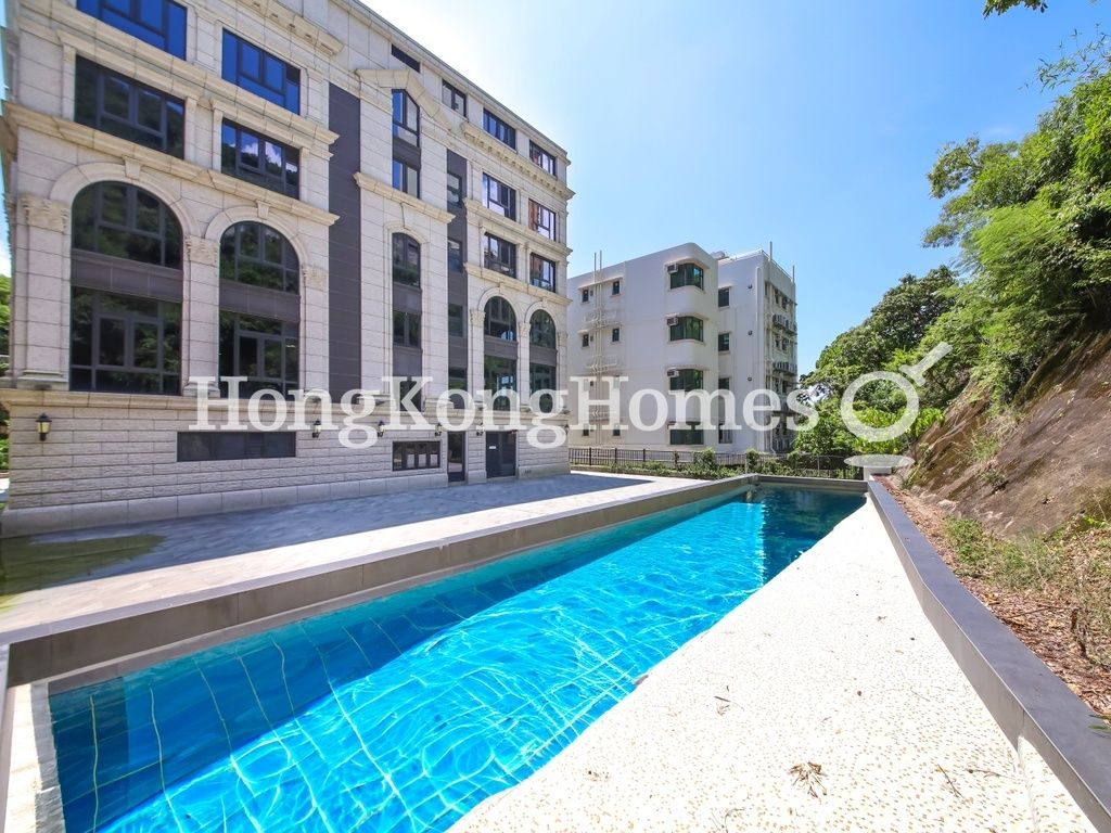 photo 12 — Repulse Bay Road, 72, Repulse Bay