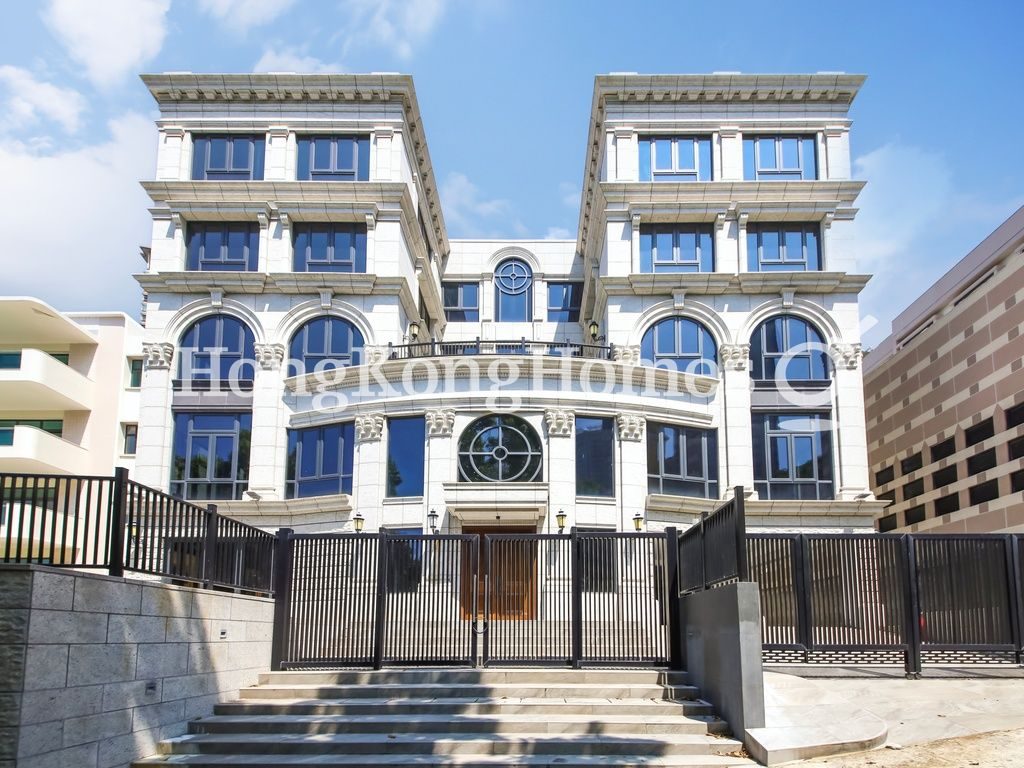 photo 2 — Repulse Bay Road, 72, Repulse Bay
