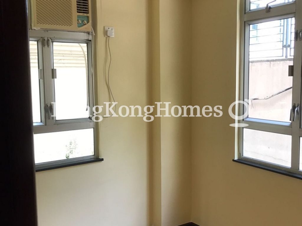 Master Bedroom — Chung Yin Court, Mid-levels West