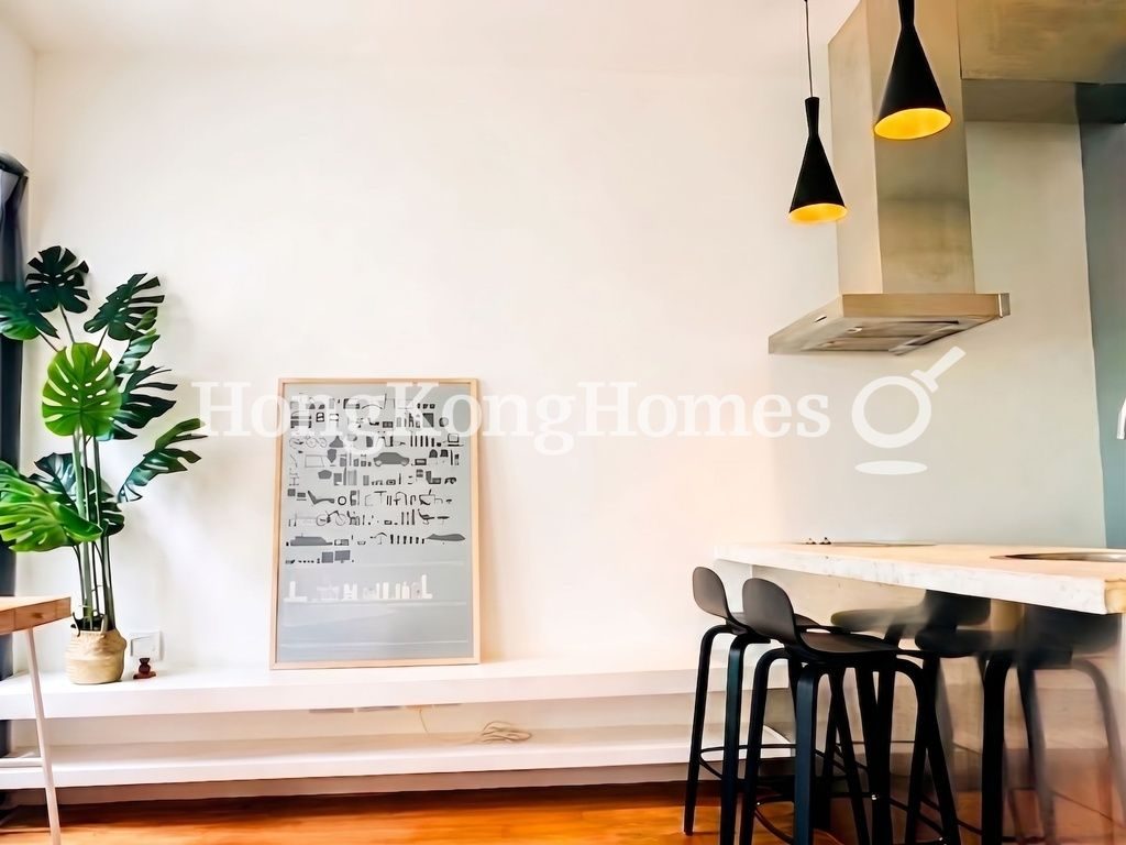 Living and Dining Room — Elgin Street, 7-13, Central