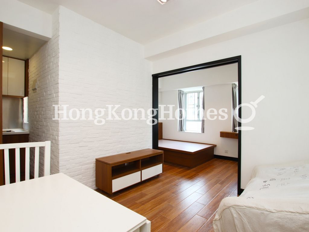 Studio — Windsor Court, Mid-levels West