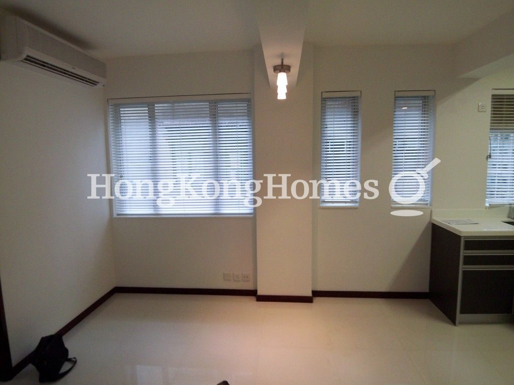 Malahon Apartments
