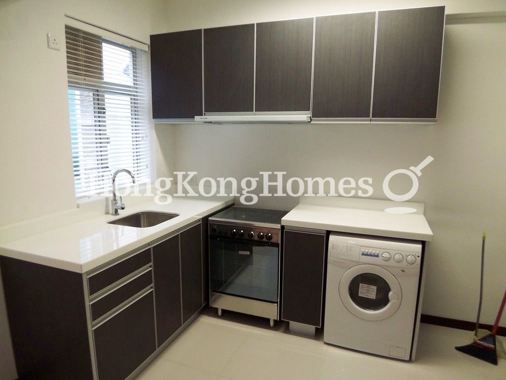 Open Kitchen — Malahon Apartments, Causeway Bay