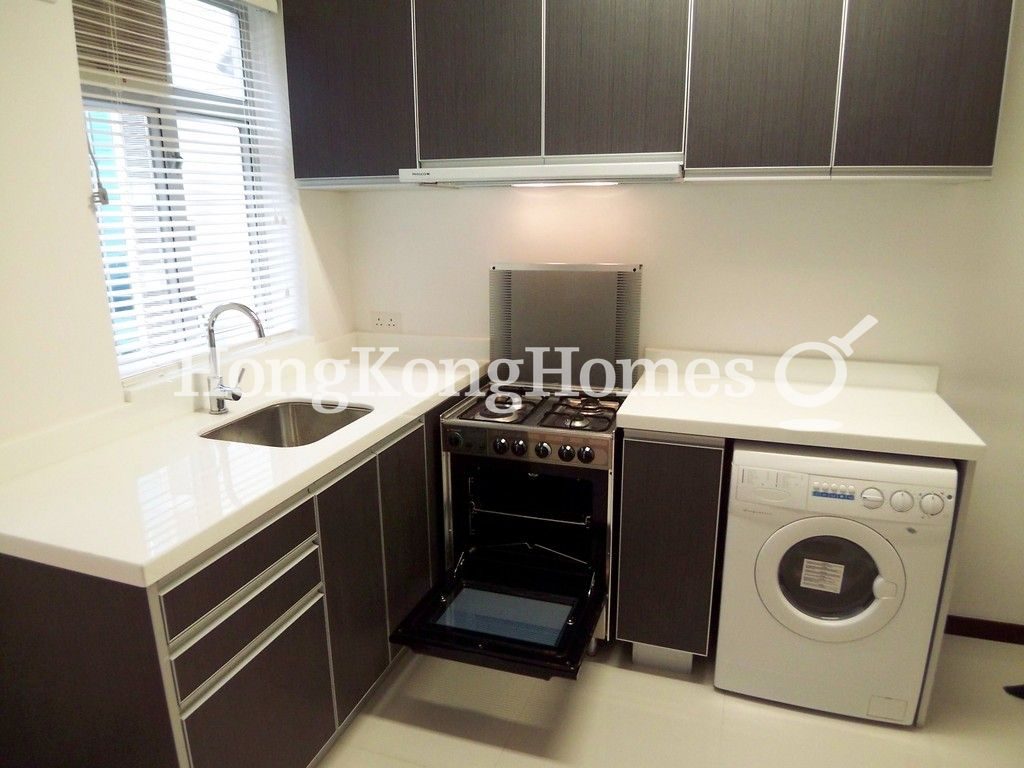 Open Kitchen — Malahon Apartments, Causeway Bay
