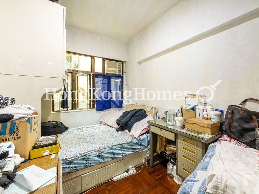 Master Bedroom — Sun Fat Building, Mid-levels West