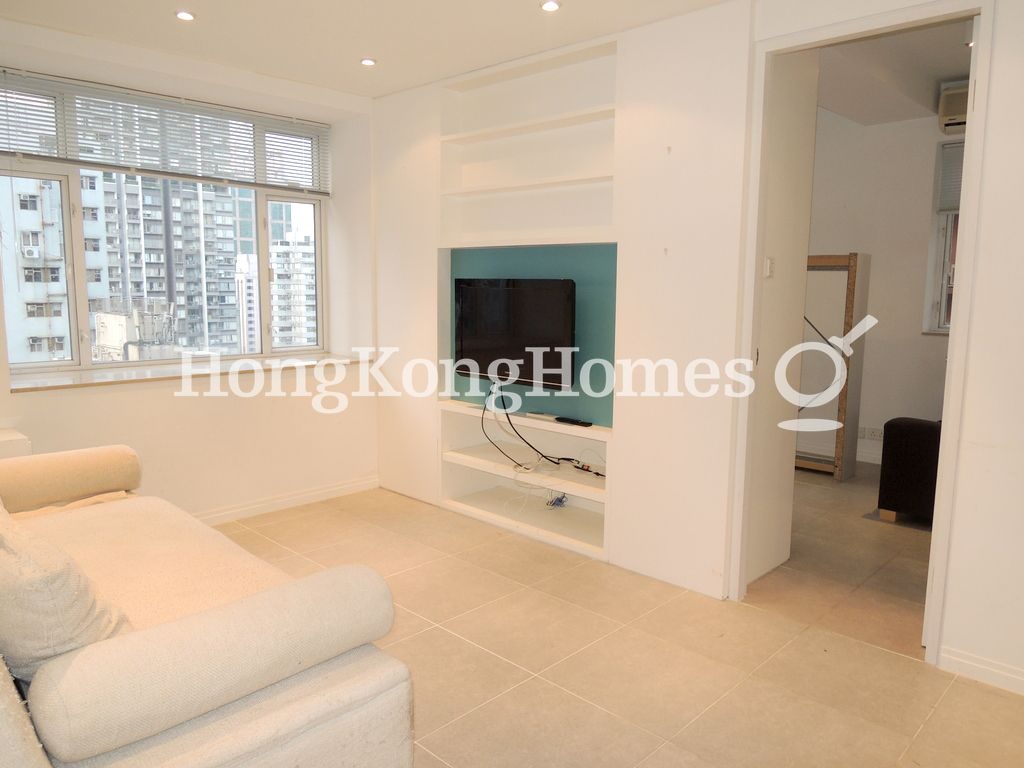 photo 2 — Wah Fai Court, Mid-levels West