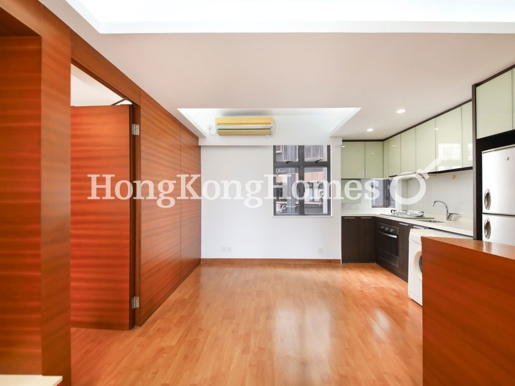 Living and Dining Room — Woodland Court, Mid-levels West