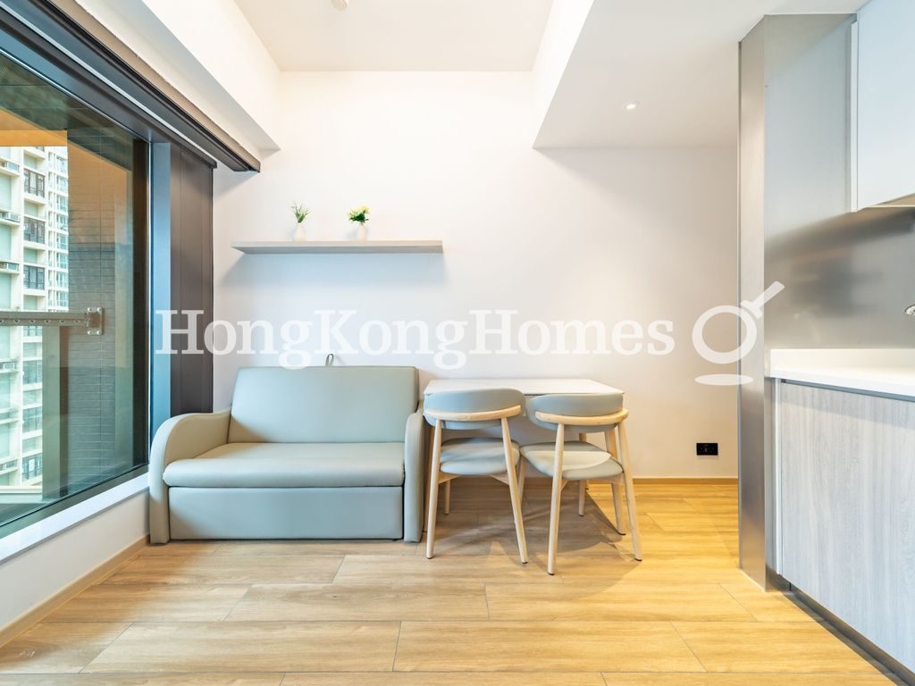 Living and Dining Room — Bright Moon, Mong Kok