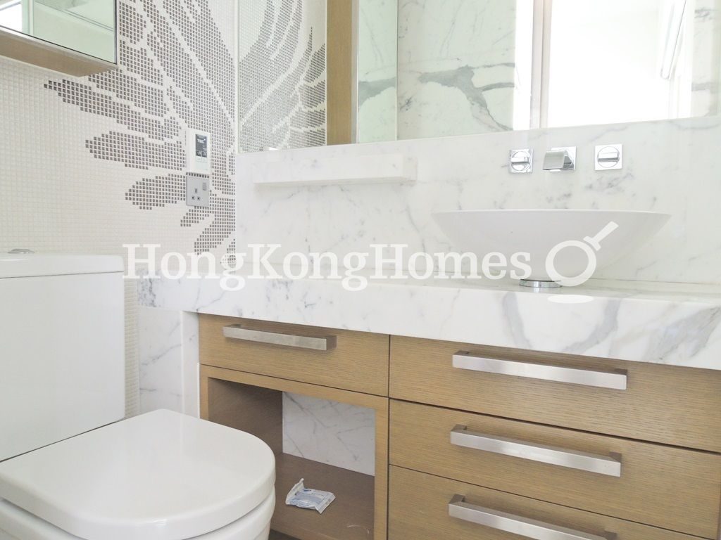 Bathroom — Eight South Lane, Western / Kennedy Town