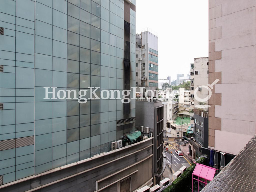 Fook Shing Court