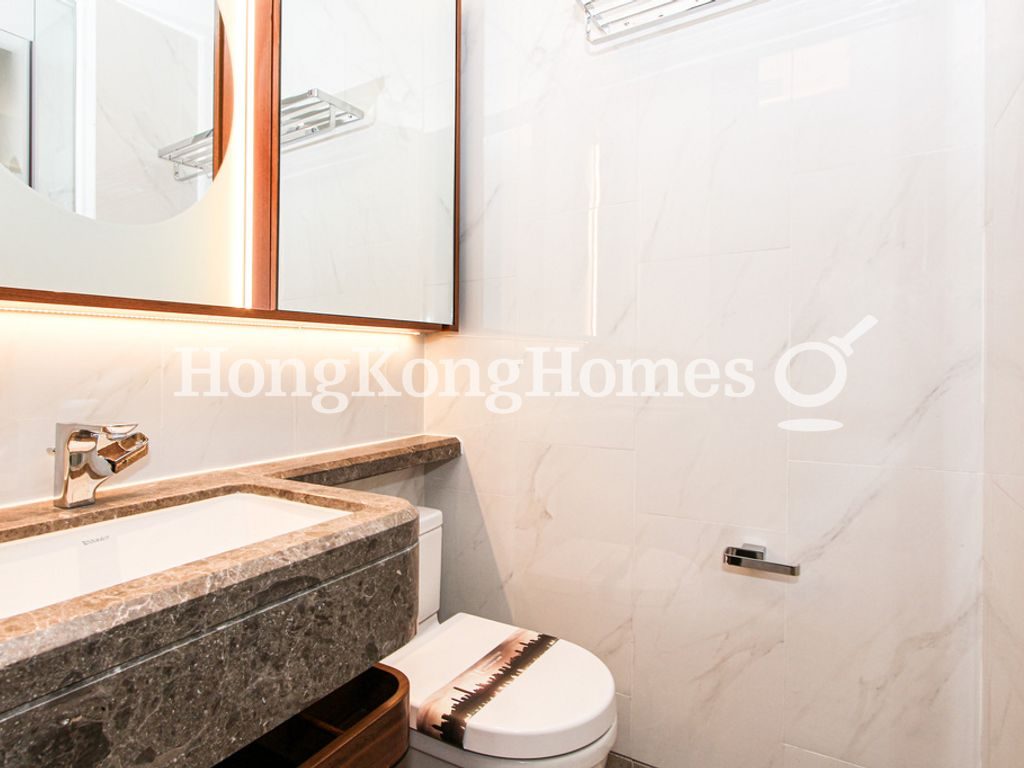 Bathroom — Novum West - Tower 2, Western / Kennedy Town