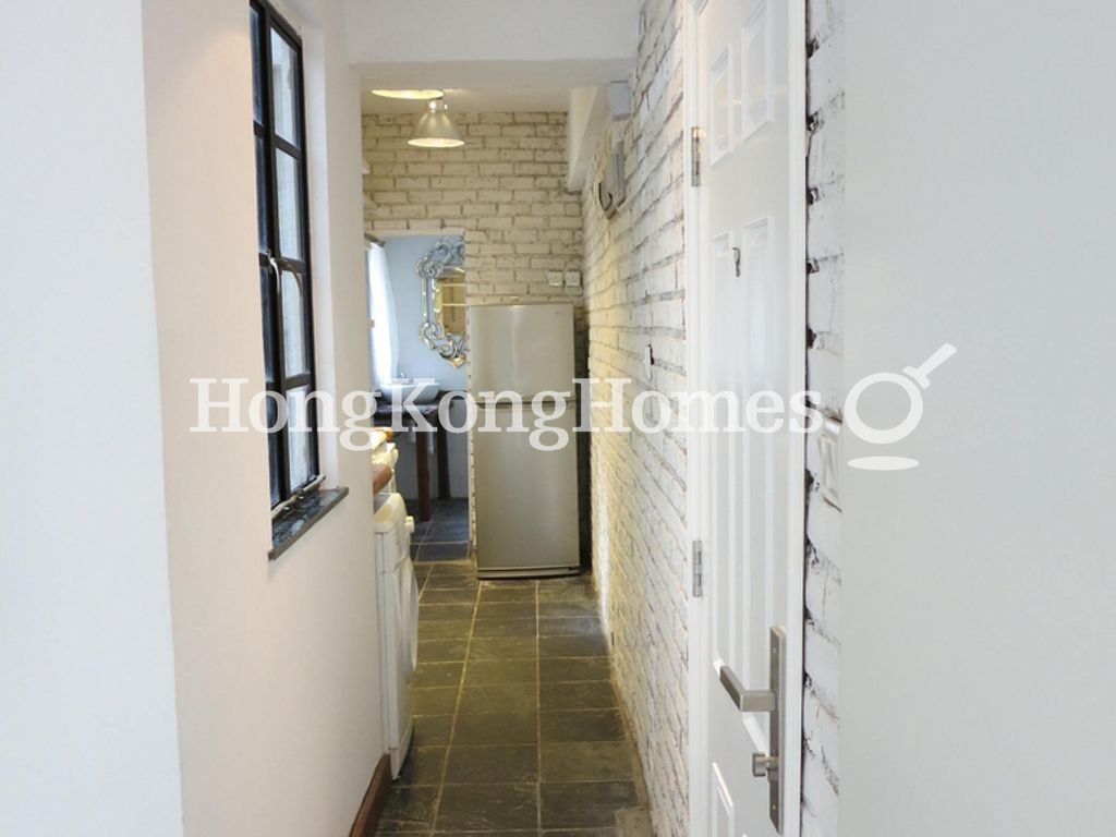 Hallway — Square Street, 20-22, Sheung Wan