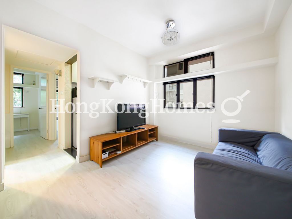 Living and Dining Room — U Lam Terrace, 3, Sheung Wan