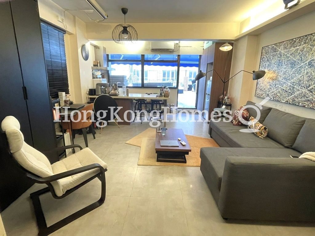 Studio — Wing Tak Mansion - Block A, Wan Chai