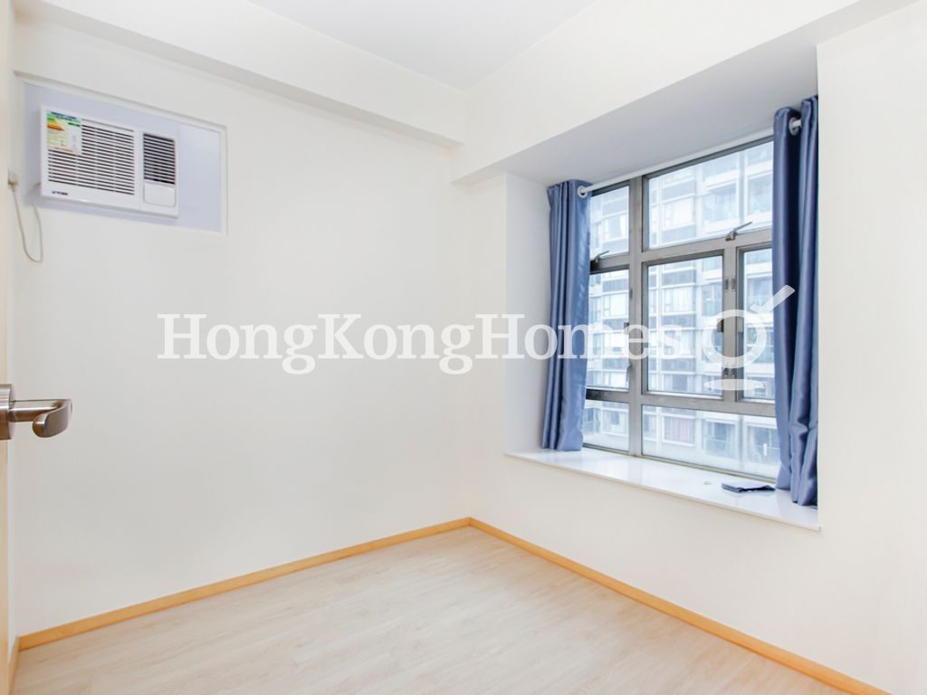 Master Bedroom — Yee Fung Court, Sai Ying Pun
