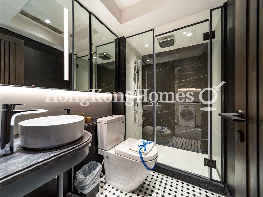Bathroom — The Hayworth by V, Causeway Bay