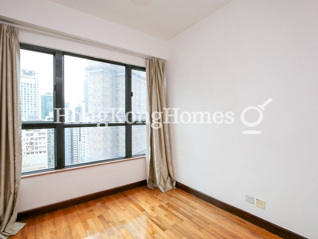 Master Bedroom — Bellevue Place, Sheung Wan
