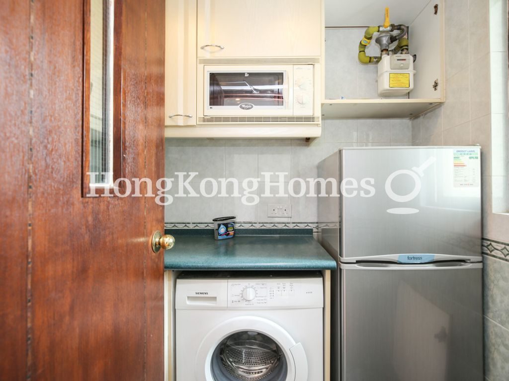 Kitchen — Bellevue Place, Sheung Wan