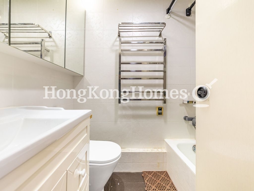 Guest Bathroom — All Fit Garden, Mid-levels West