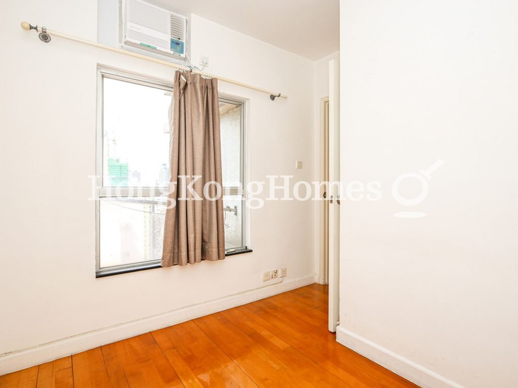 Master Bedroom — Ko Nga Court, Sai Ying Pun