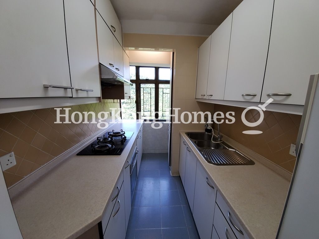 Kitchen — Phase 3 - Parkvale Village - Woodgreen Court, Discovery Bay