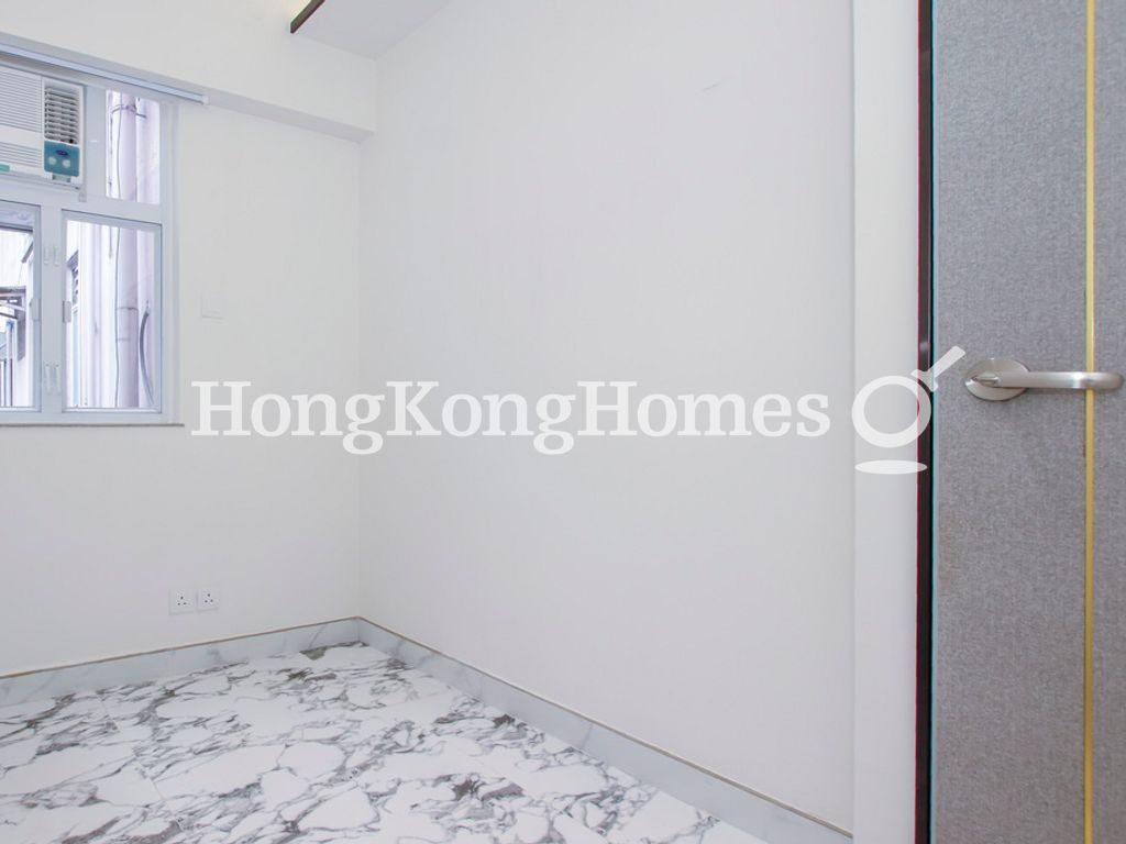 Third Bedroom — King Tao Building, Wan Chai