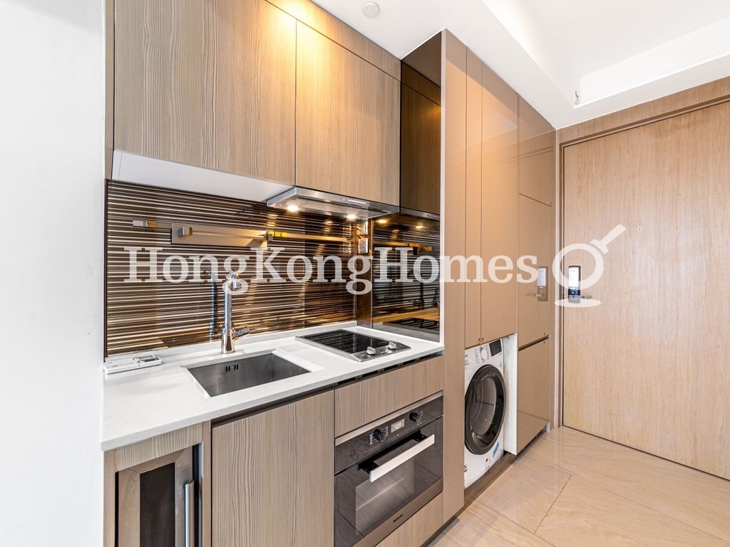 photo 6 — King's Hill, Sai Ying Pun