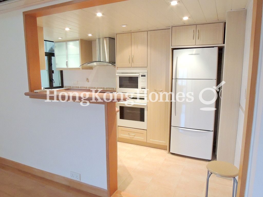 Open Kitchen — Phase 3 - Hillgrove Village - Brilliance Court, Discovery Bay