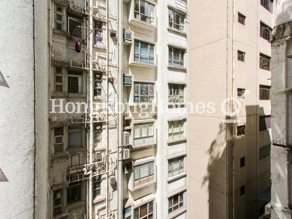 Prince's Terrace, 13