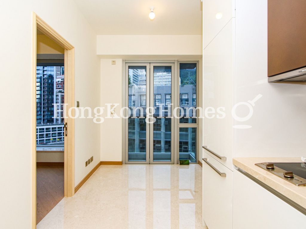Living and Dining Room — 63 Pokfulam - Tower 02 (Emerald House), Sai Ying Pun