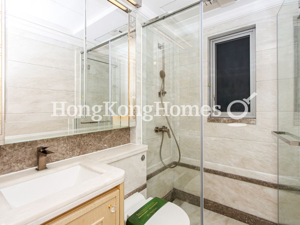 Bathroom — 63 Pokfulam - Tower 02 (Emerald House), Sai Ying Pun