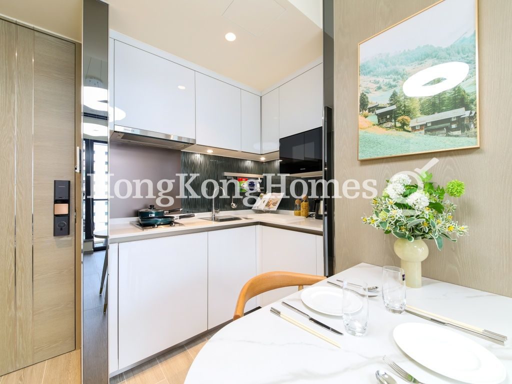 Open Kitchen — The Queens, Sai Ying Pun