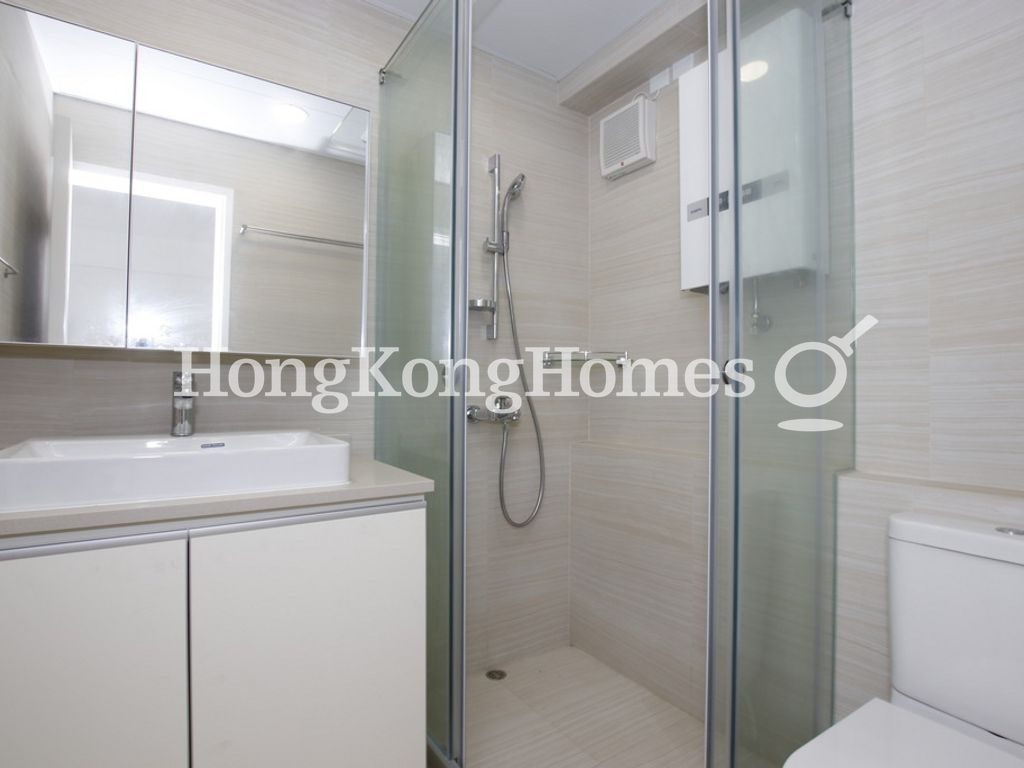 Guest Bathroom — Unique Tower, Happy Valley
