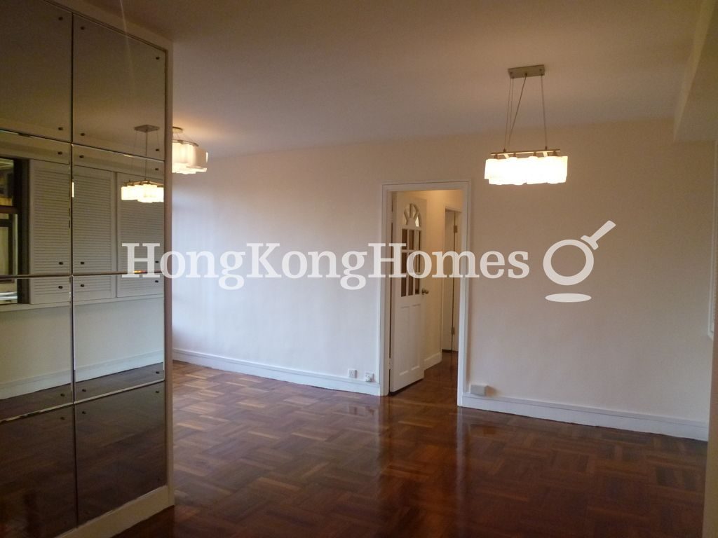 Living and Dining Room — Pokfulam Gardens - Block 02, Pokfulam
