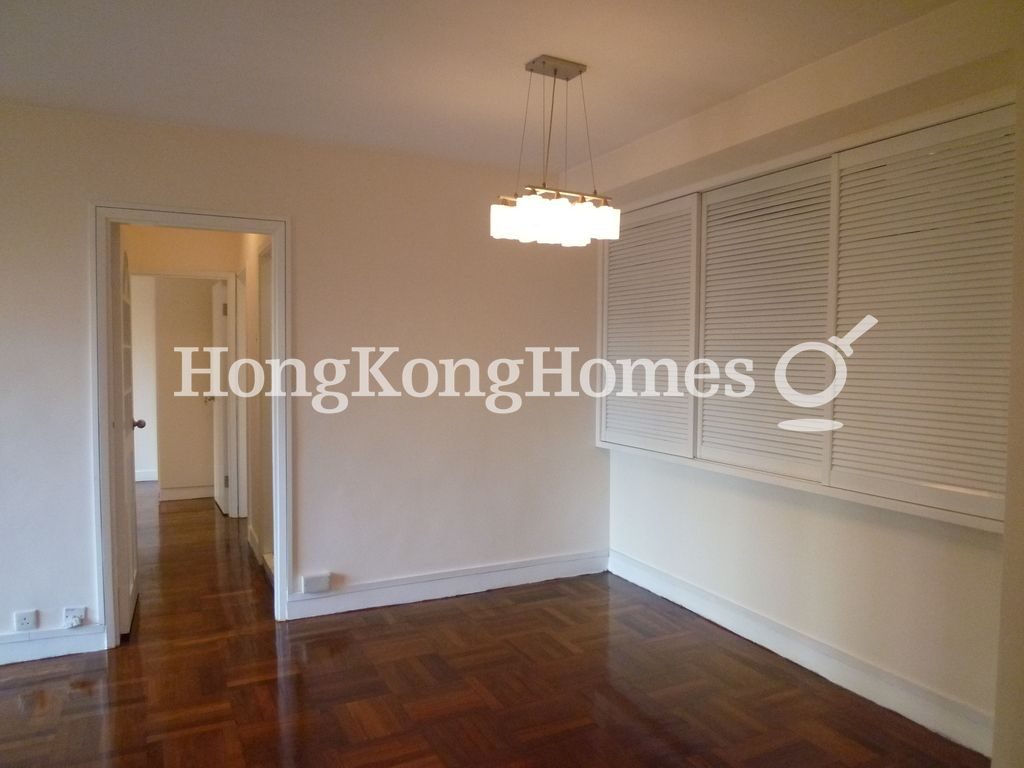 Dining Area — Pokfulam Gardens - Block 02, Pokfulam