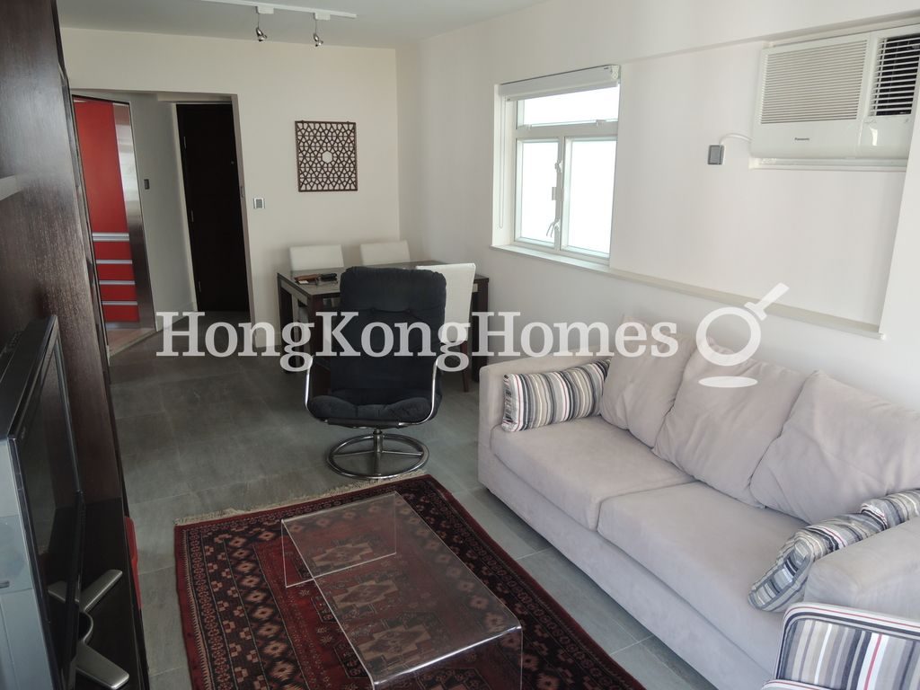 Living and Dining Room — Westlands Court - Gee Lan Mansion, Quarry Bay