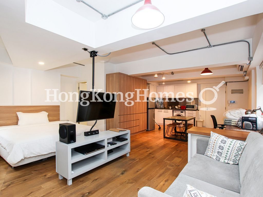 Studio — Elgin Street, 40, Central
