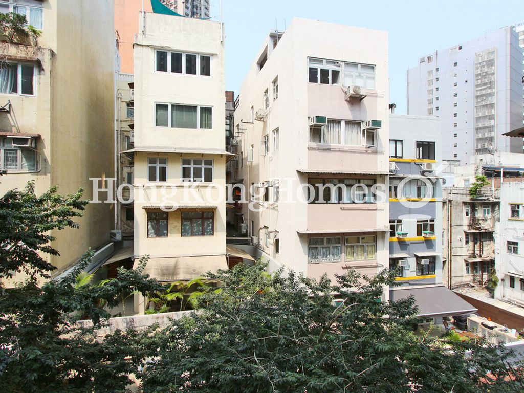 Mee Lun House
