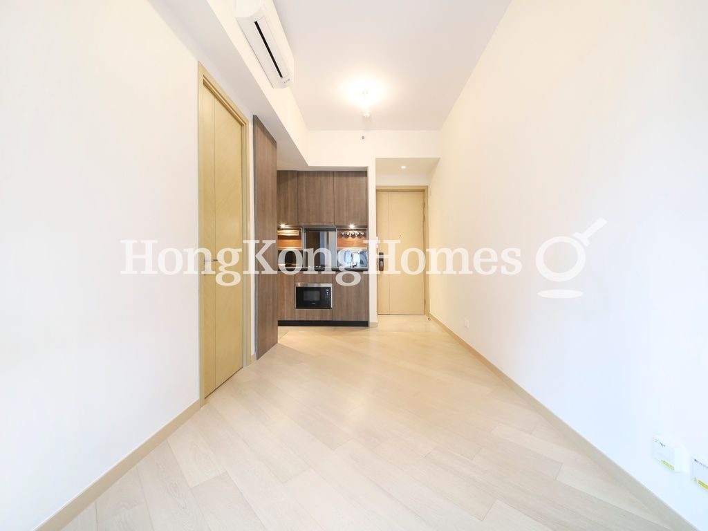 Living and Dining Room — Novum West - Tower 1, Western / Kennedy Town