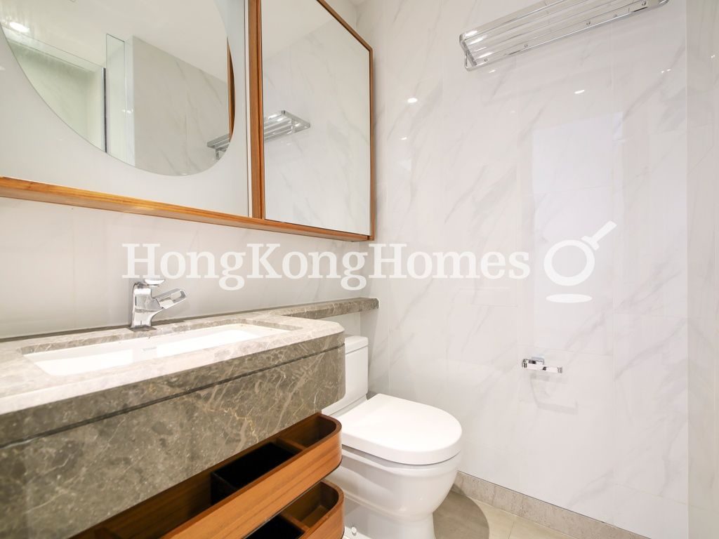 Bathroom — Novum West - Tower 1, Western / Kennedy Town