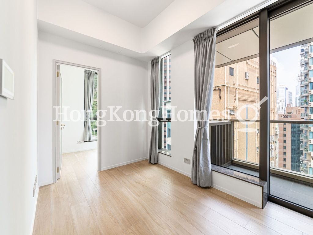 Living and Dining Room — Spring Garden, Wan Chai