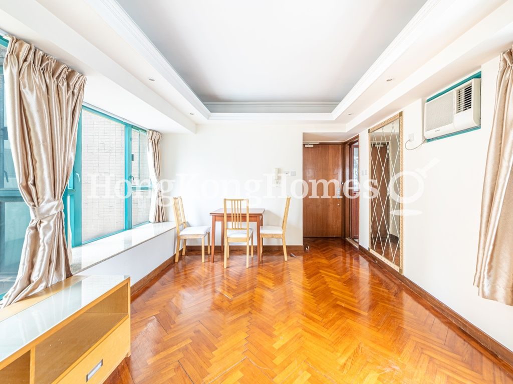 Living and Dining Room — The Grandeur, Causeway Bay