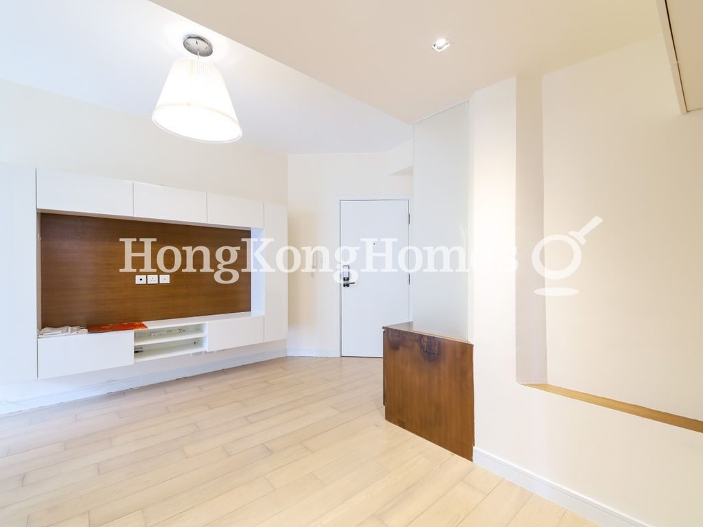 Living and Dining Room — The Icon, Mid-levels West