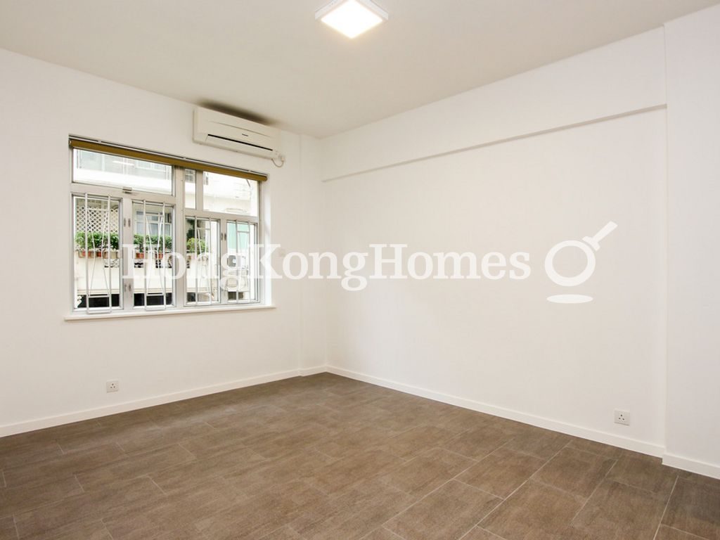 Master Bedroom — Kam Fai Mansion, Mid-levels Central
