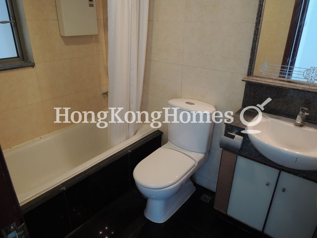 Guest Bathroom — The Merton - Block 03, Western / Kennedy Town