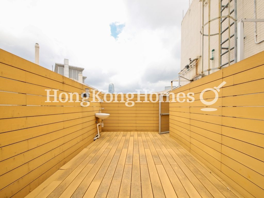 Private Roof Terrace — St. Louis Mansion, Mid-levels Central
