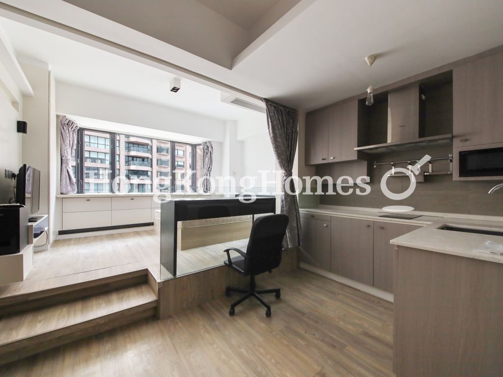 Studio with Open Kitchen — St. Louis Mansion, Mid-levels Central